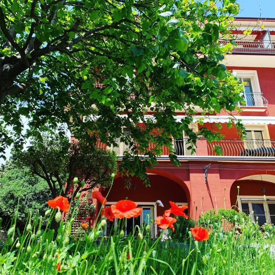La Fabrique A Poupees - Chambres Et Appartements De Charme Au Coeur De Menton Buitenkant foto