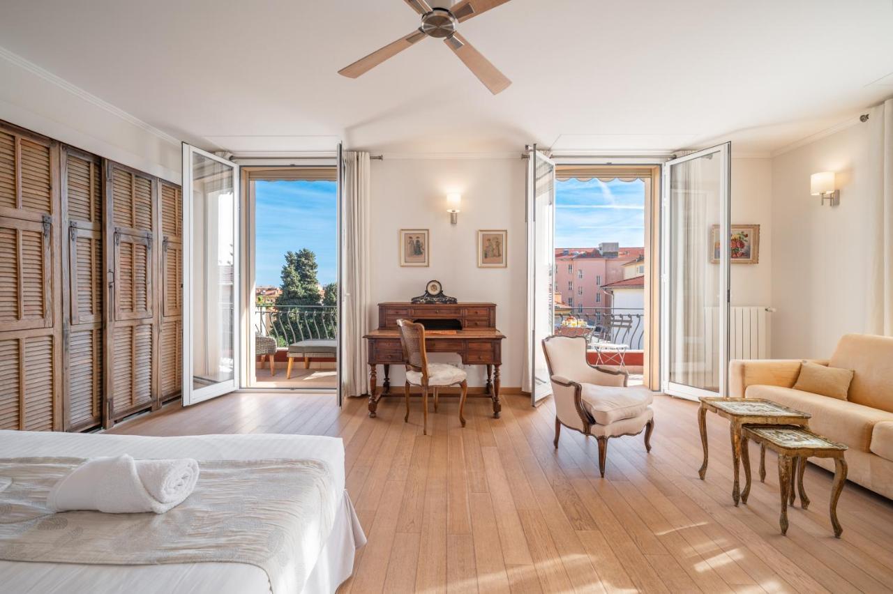 La Fabrique A Poupees - Chambres Et Appartements De Charme Au Coeur De Menton Buitenkant foto