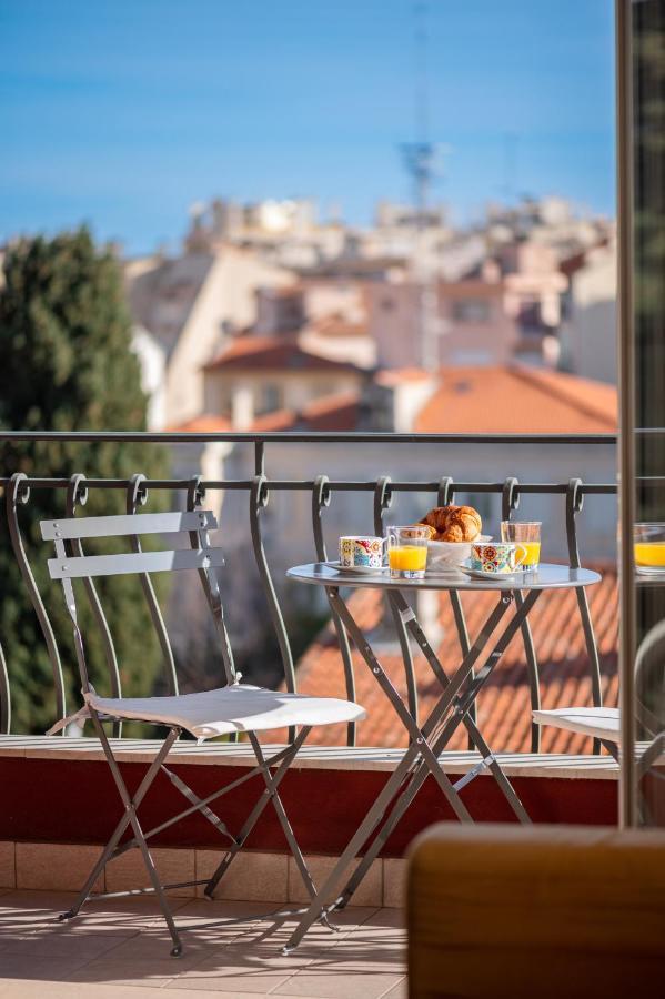 La Fabrique A Poupees - Chambres Et Appartements De Charme Au Coeur De Menton Buitenkant foto