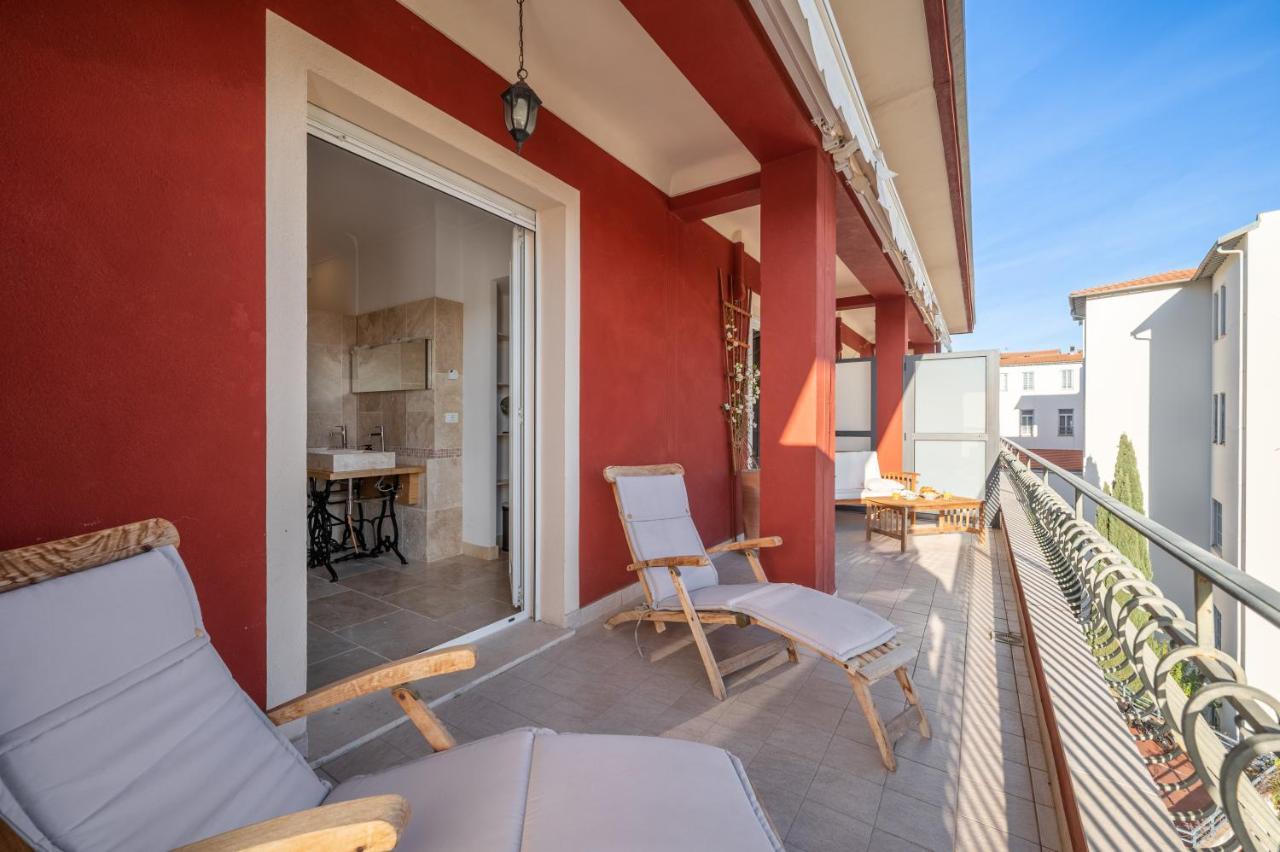 La Fabrique A Poupees - Chambres Et Appartements De Charme Au Coeur De Menton Buitenkant foto