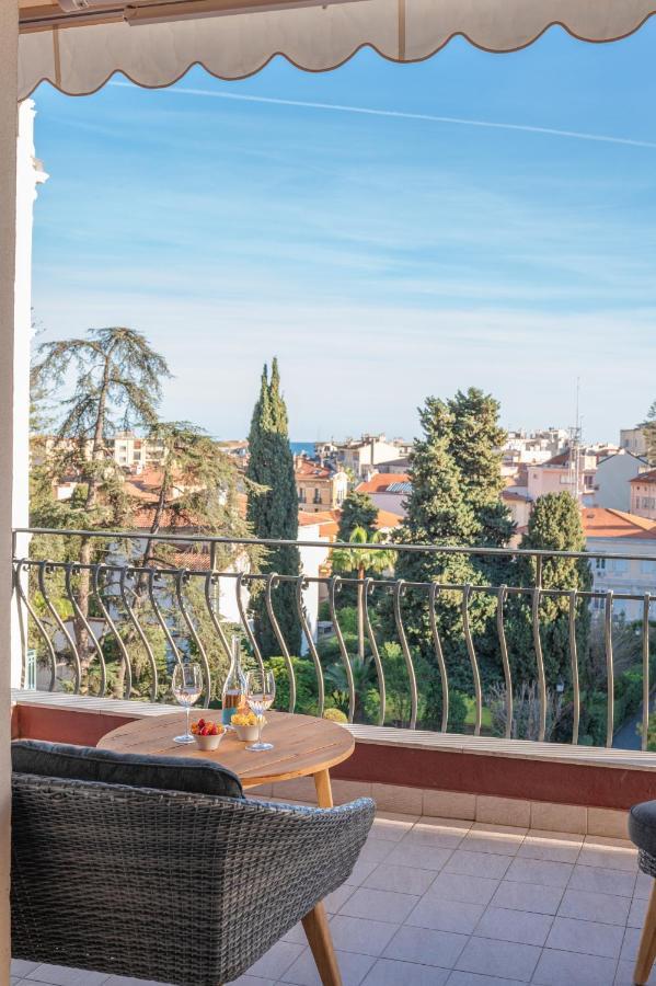 La Fabrique A Poupees - Chambres Et Appartements De Charme Au Coeur De Menton Buitenkant foto